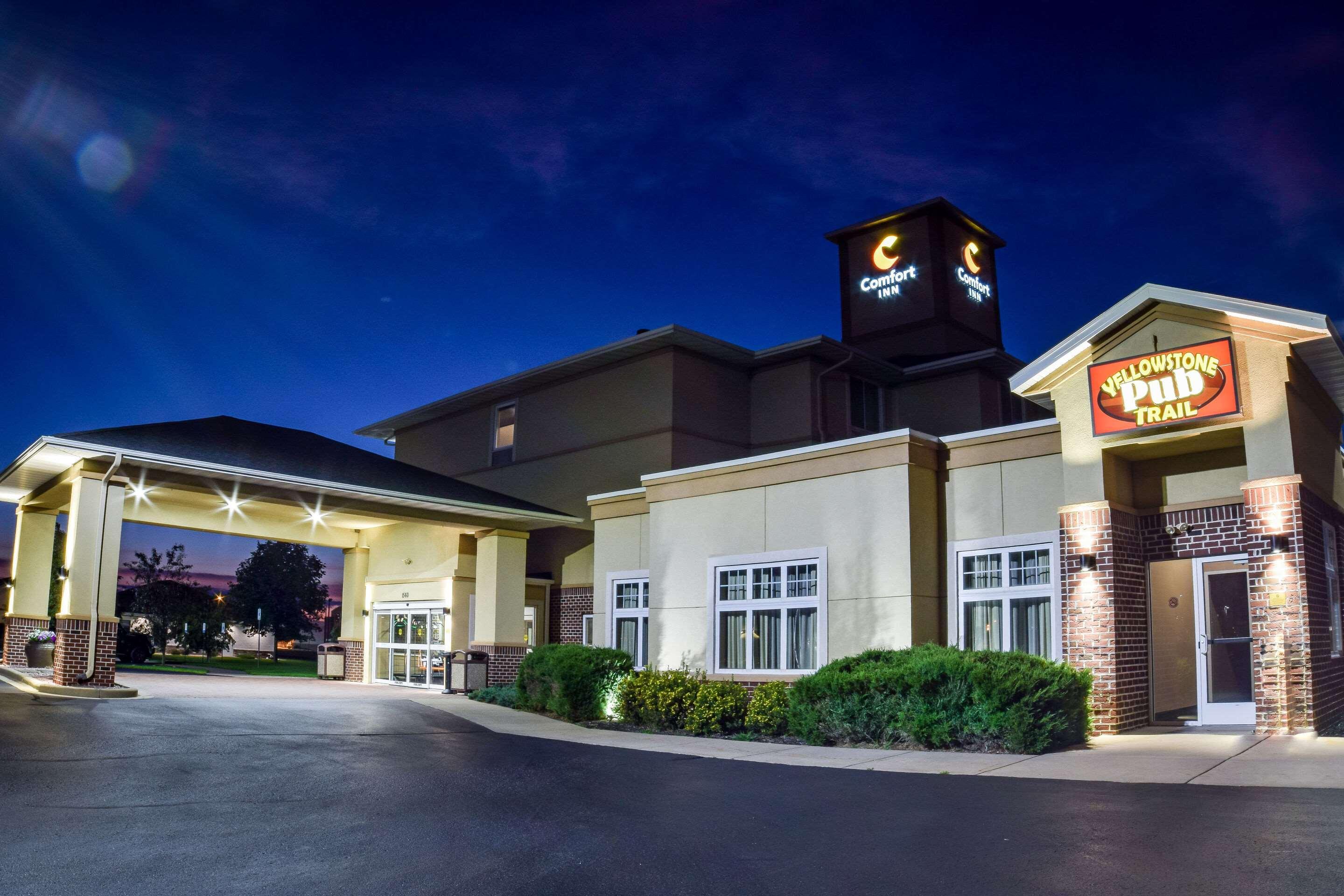 Comfort Inn Plover-Stevens Point Exterior photo